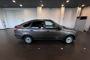 LADA GRANTA