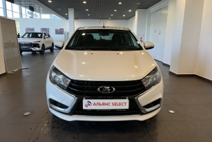 LADA VESTA