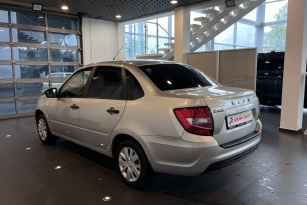 LADA GRANTA