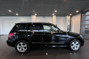 MERCEDES-BENZ GLK