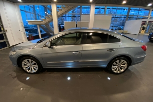 VOLKSWAGEN PASSAT CC