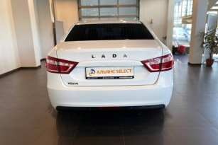 LADA VESTA