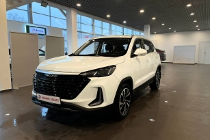 BAIC MOTOR X35
