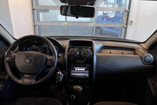 RENAULT DUSTER