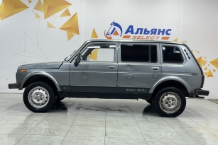 LADA 2131 (4X4)