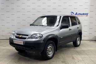 CHEVROLET NIVA