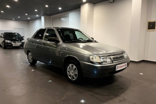LADA 2110
