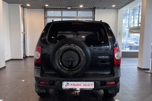 CHEVROLET NIVA