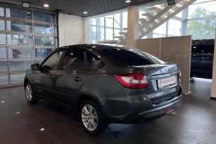 LADA GRANTA