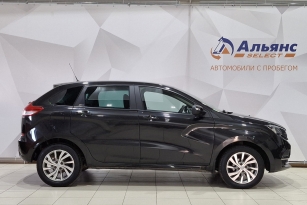 LADA XRAY