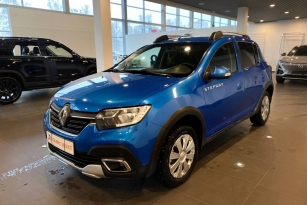 RENAULT SANDERO