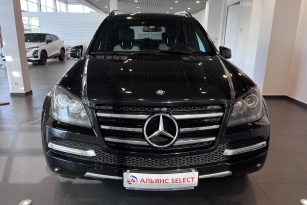 MERCEDES-BENZ GL