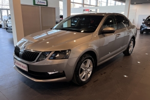 SKODA OKTAVIA