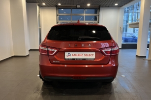 LADA VESTA