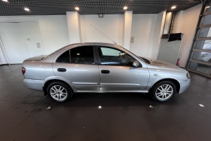 NISSAN ALMERA