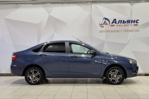 LADA VESTA