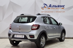 RENAULT SANDERO