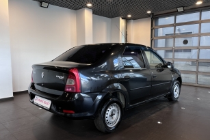 RENAULT LOGAN