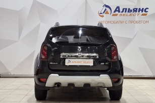 RENAULT DUSTER