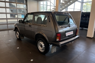 LADA 2121 (4X4)
