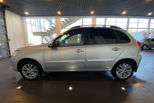 DATSUN MI-DO