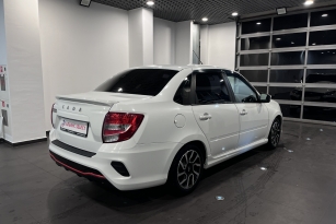 LADA GRANTA