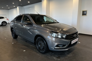 LADA VESTA