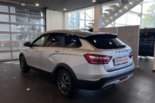 LADA VESTA