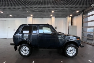 LADA 2121 (4X4)