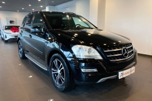 MERCEDES-BENZ ML350