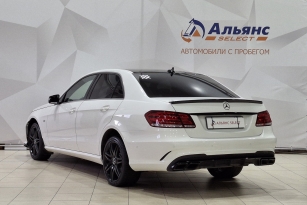 MERCEDES-BENZ A180D
