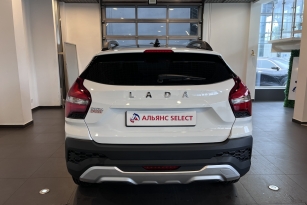 LADA ISKRA
