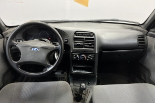 LADA 2111