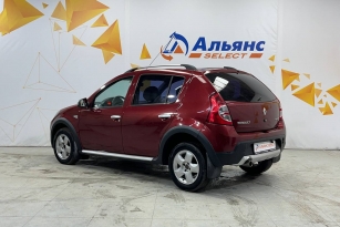 RENAULT SANDERO
