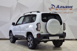 LADA 2121 (4X4)