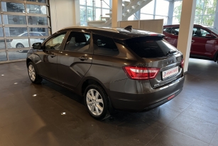 LADA VESTA