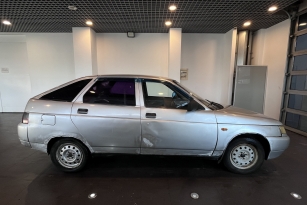 LADA 2112