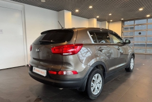 KIA SLS (SPORTAGE SL, SLS)
