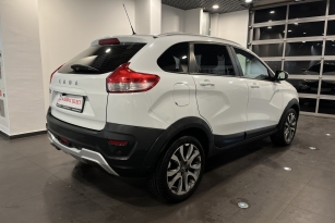 LADA XRAY