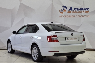 SKODA OKTAVIA