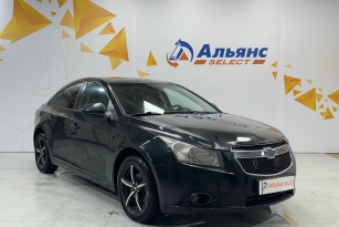 CHEVROLET CRUZE