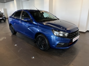 LADA VESTA