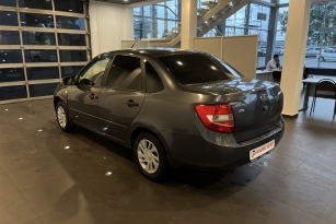 LADA GRANTA