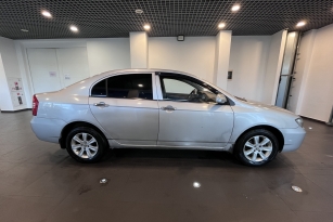 LIFAN SOLANO II 1.8