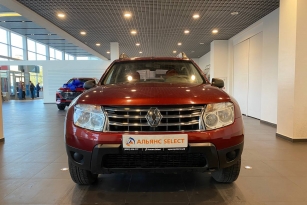 RENAULT DUSTER