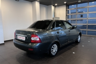 LADA PRIORA