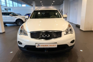 INFINITI QX50