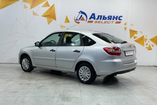 LADA GRANTA