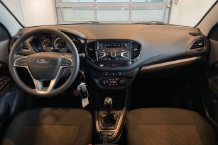 LADA VESTA