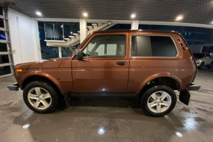 LADA 2121 (4X4)